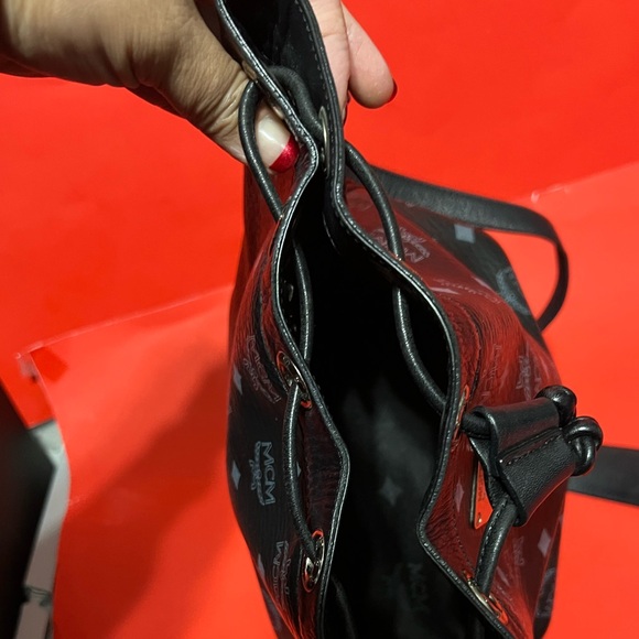 MCM Shoulder Bucket Bag - Picture 7 of 9